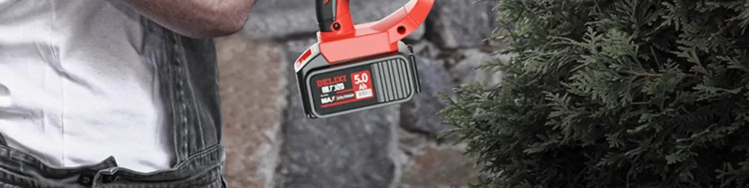 Powerful and Portable Hedge Trimmer for Efficient Garden Maintenance