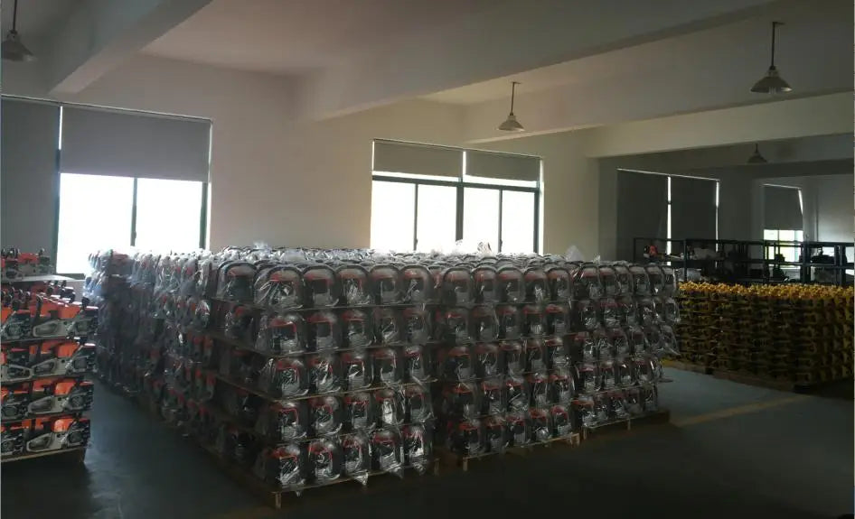 Widely Used Chain Saw 2 Stroke Chain Saw Cordless Woodworking Automatic Chainsaws Big Power Chainsaw